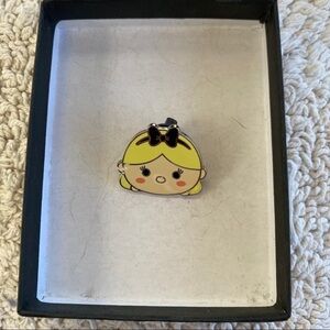🌻 Alice Pin